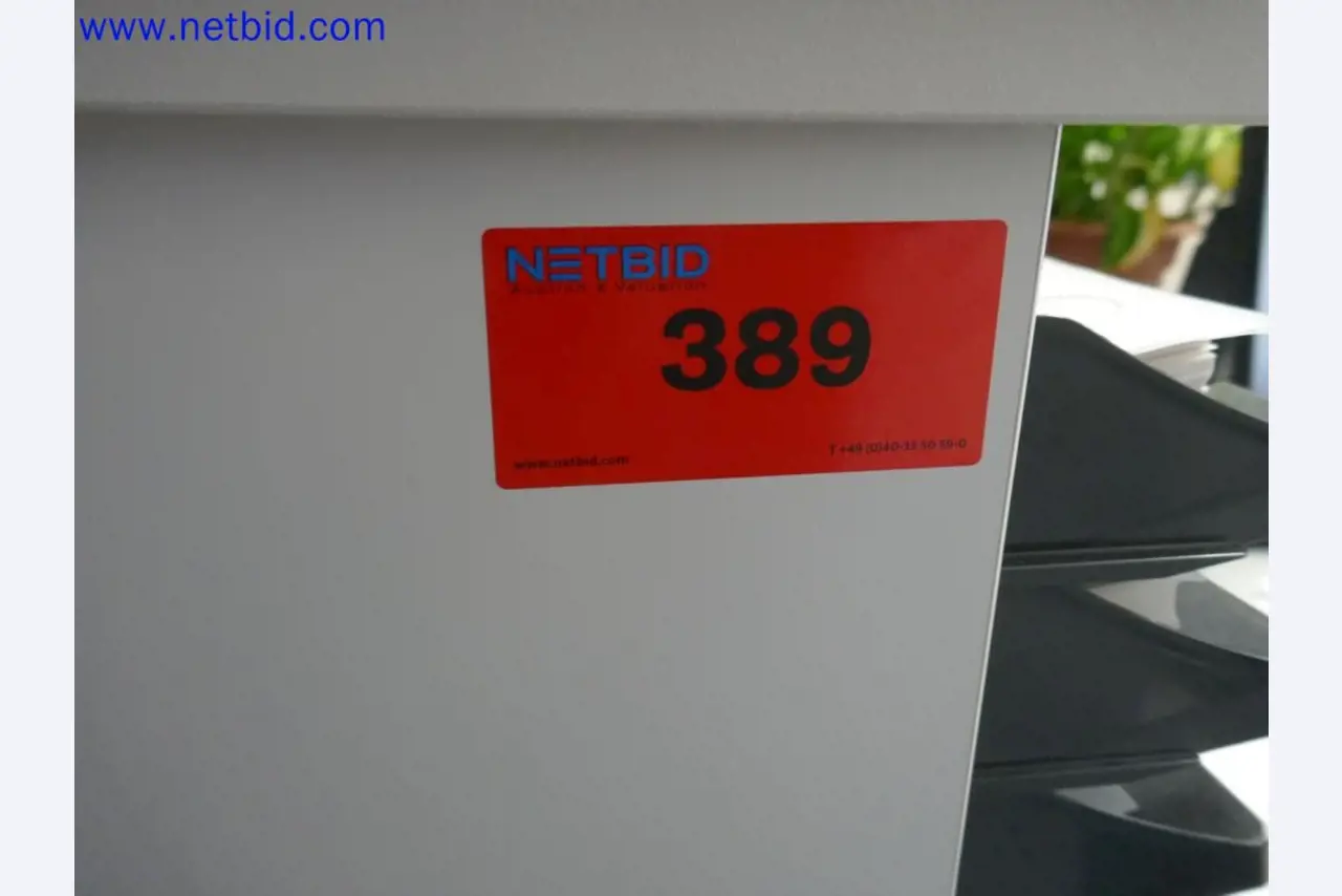 Dispositivos técnicos médicos, equipos y mobiliario de un hospital-4