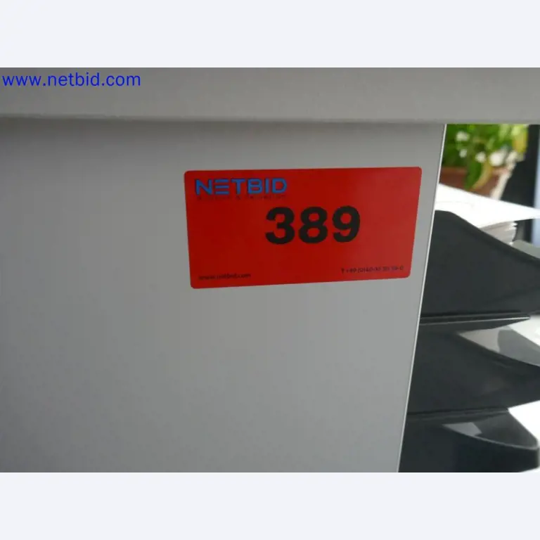 Dispositivos técnicos médicos, equipos y mobiliario de un hospital-4