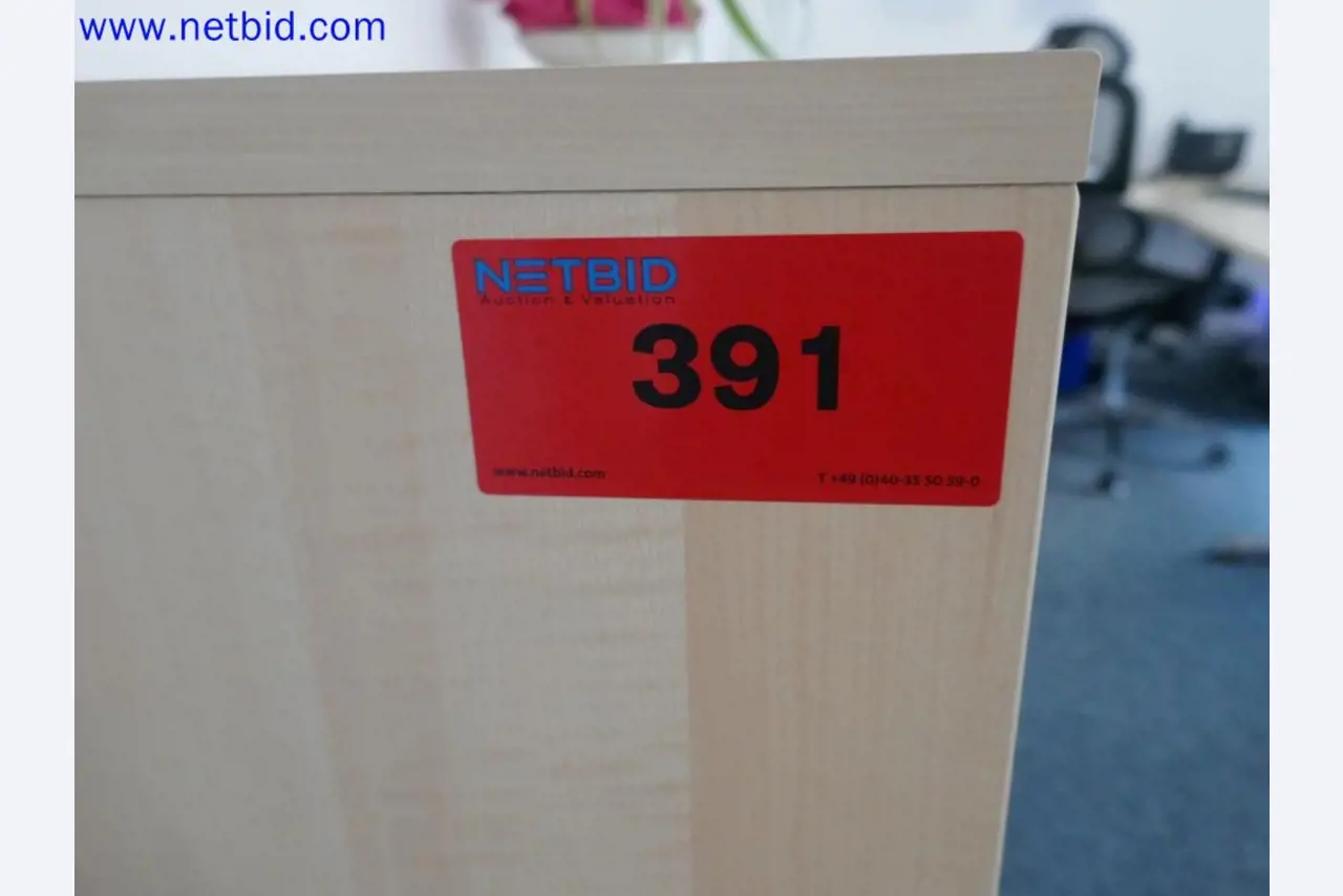 Dispositivos técnicos médicos, equipos y mobiliario de un hospital-11