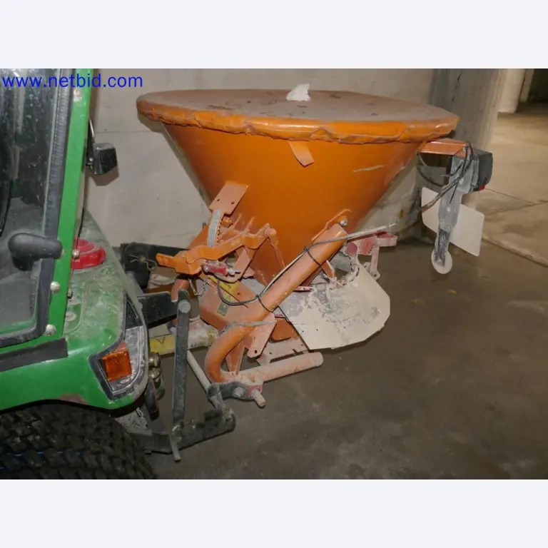 Medyczne urządzenia techniczne, wyposażenie i meble szpitalne-11