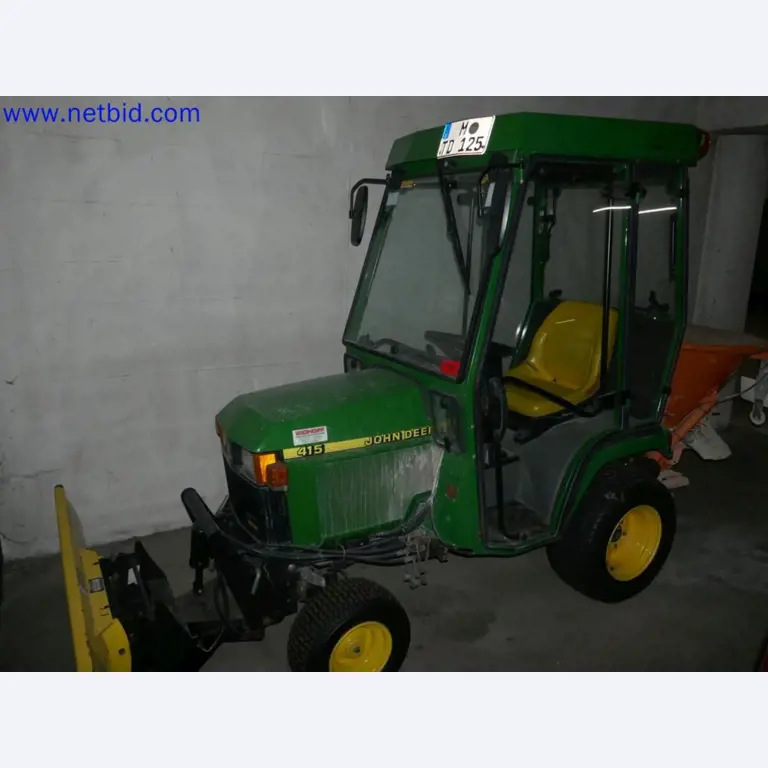 Medyczne urządzenia techniczne, wyposażenie i meble szpitalne-1