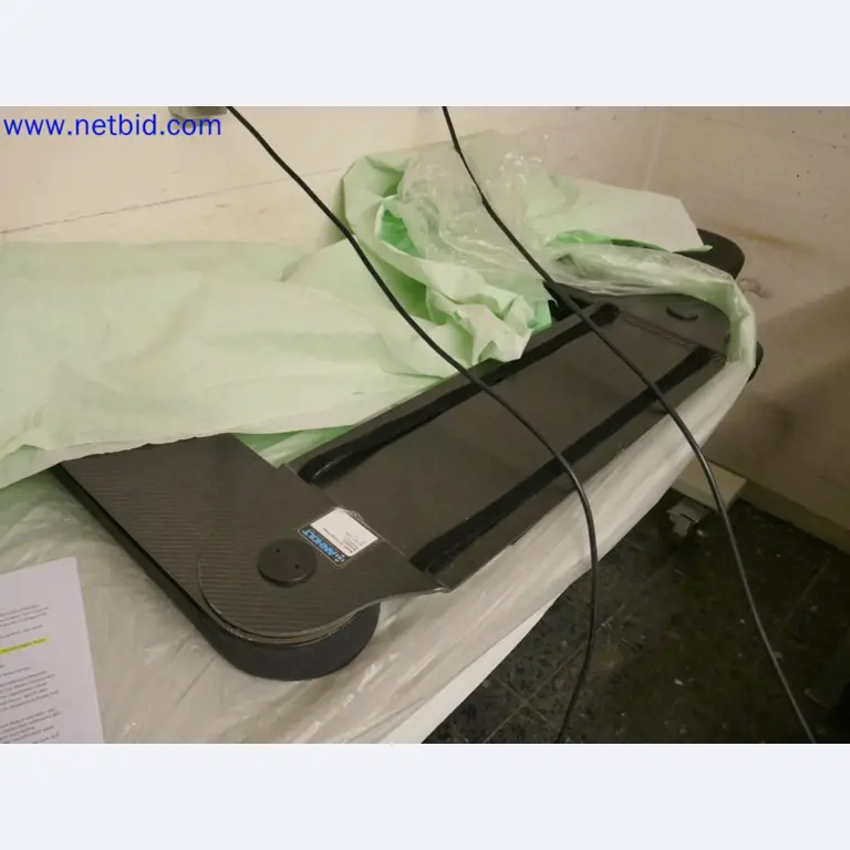 Appareils techniques médicaux, aménagement et mobilier d'un hôpital-4