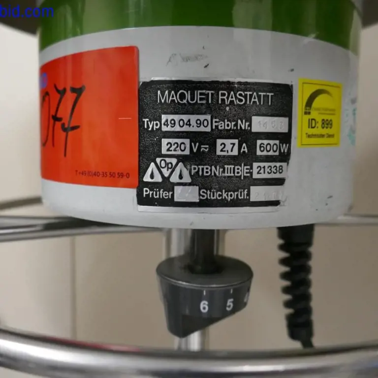 3 Soportes móviles para bandejas Maquet 4904.90