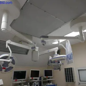 2 Oświetlenie sali operacyjnej Dr. Mach Mach LED 3 Smart