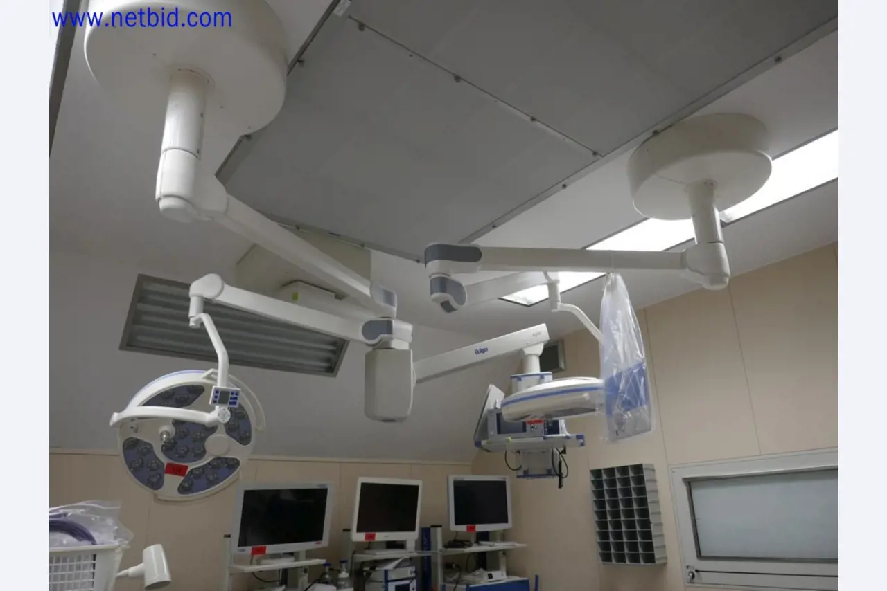 Medyczne urządzenia techniczne, wyposażenie i meble szpitalne-1