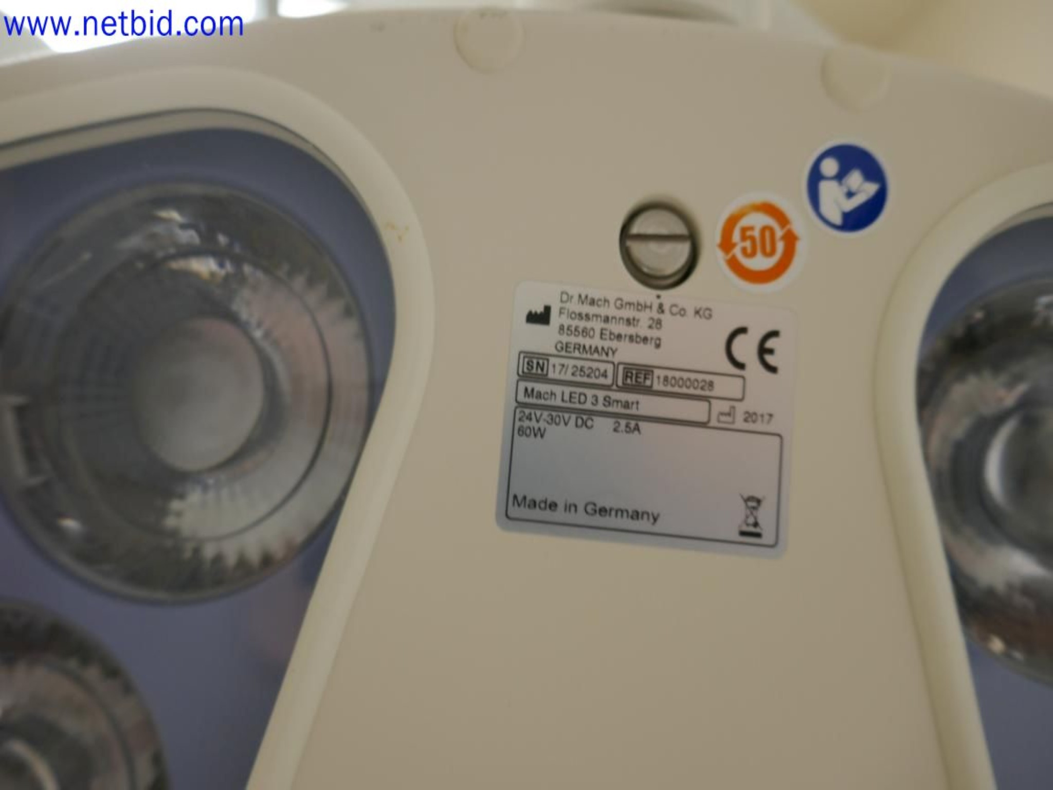 Medyczne urządzenia techniczne, wyposażenie i meble szpitalne-2