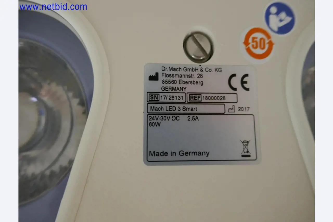 Medyczne urządzenia techniczne, wyposażenie i meble szpitalne-4