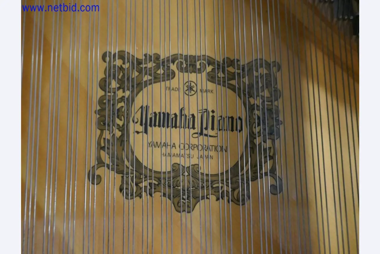 Medyczne urządzenia techniczne, wyposażenie i meble szpitalne-6