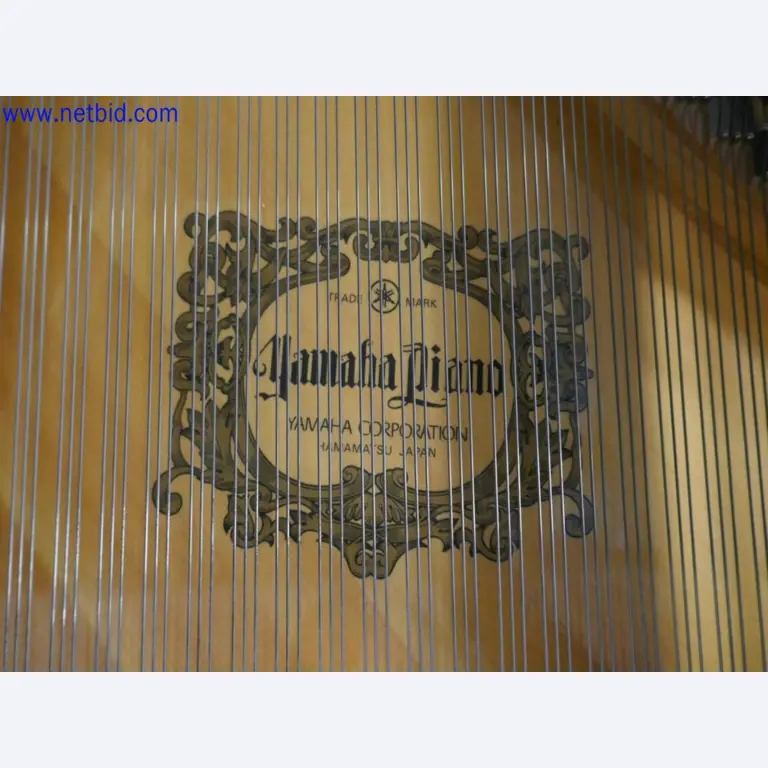 Medyczne urządzenia techniczne, wyposażenie i meble szpitalne-6