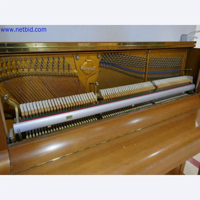 Medyczne urządzenia techniczne, wyposażenie i meble szpitalne-5