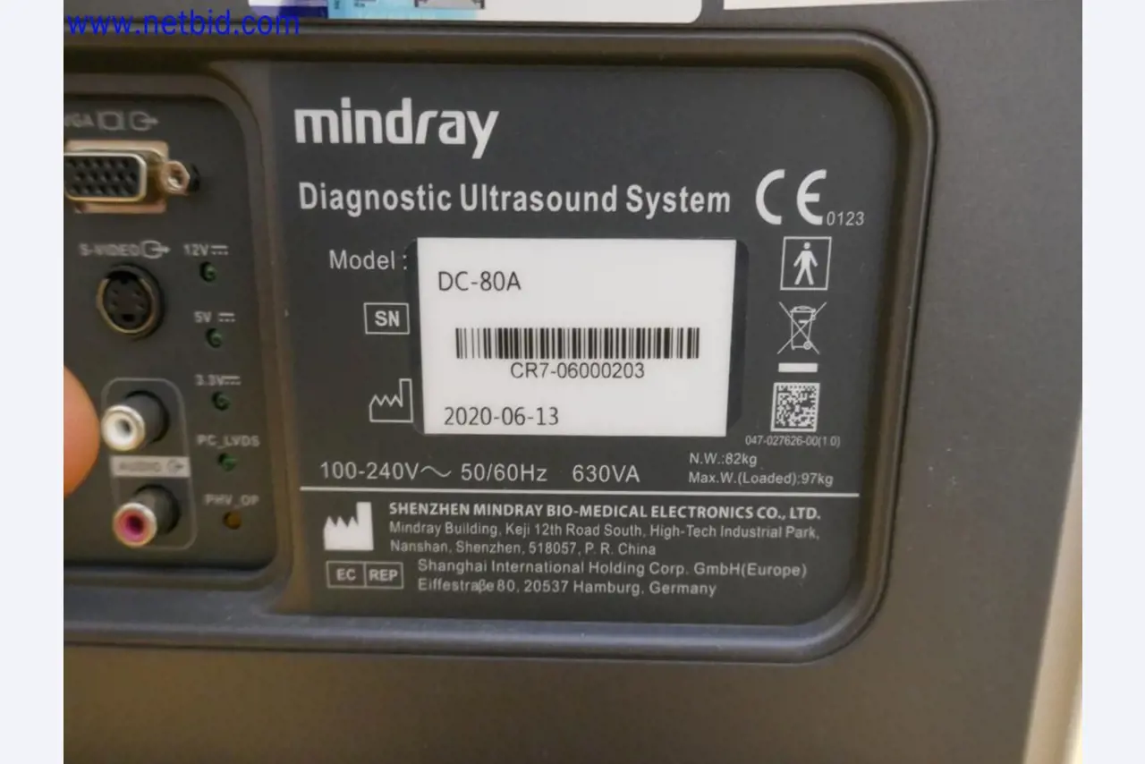 Medyczne urządzenia techniczne, wyposażenie i meble szpitalne-2