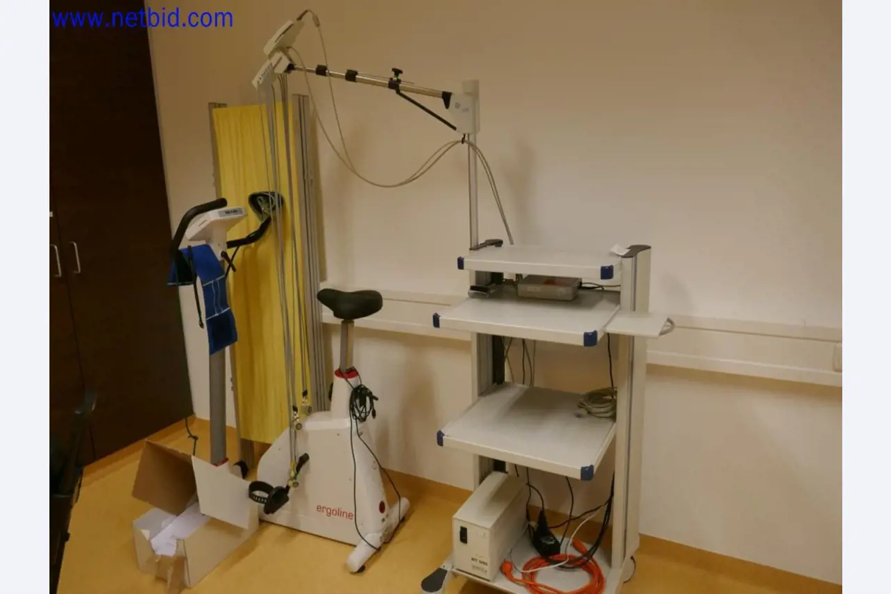 Medyczne urządzenia techniczne, wyposażenie i meble szpitalne-4