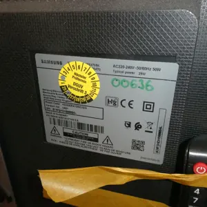 79 Urządzenia telewizyjne dla pacjentów u.a. Samsung, Medion, Panasonic