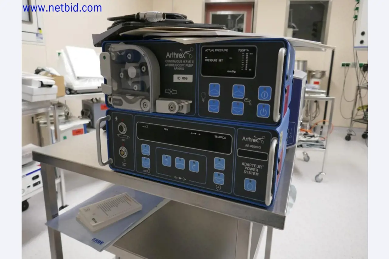 Medyczne urządzenia techniczne, wyposażenie i meble szpitalne-1