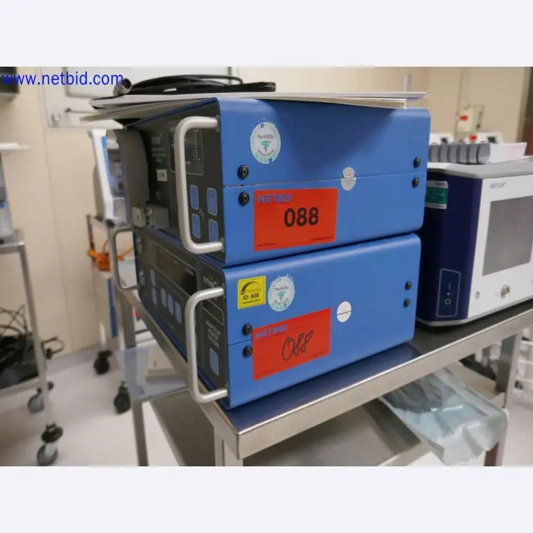 Medyczne urządzenia techniczne, wyposażenie i meble szpitalne-2