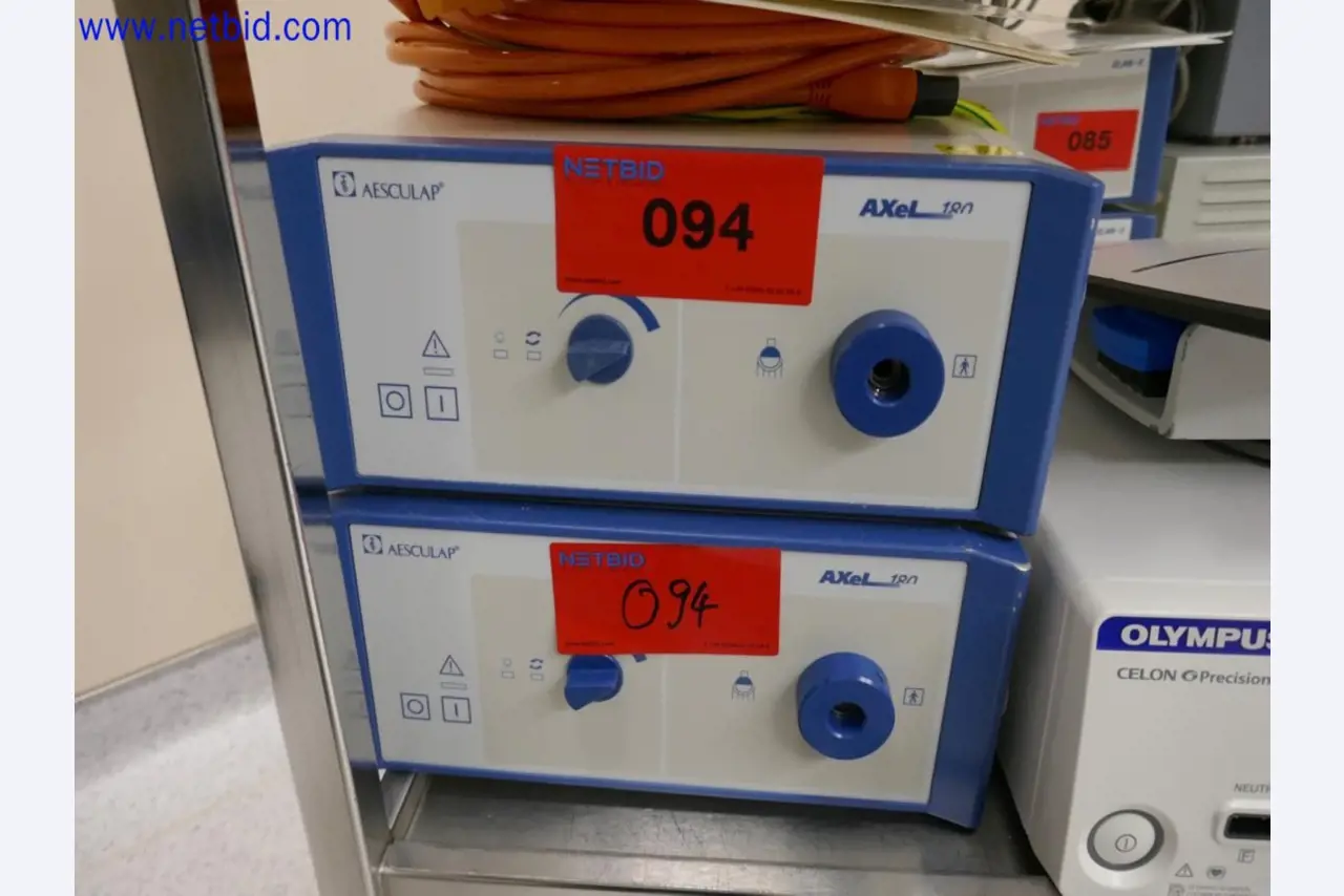 Medyczne urządzenia techniczne, wyposażenie i meble szpitalne-1