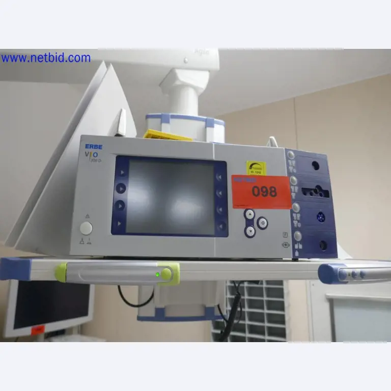 Medyczne urządzenia techniczne, wyposażenie i meble szpitalne-1