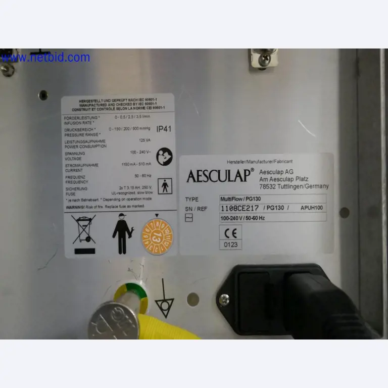 Medyczne urządzenia techniczne, wyposażenie i meble szpitalne-4