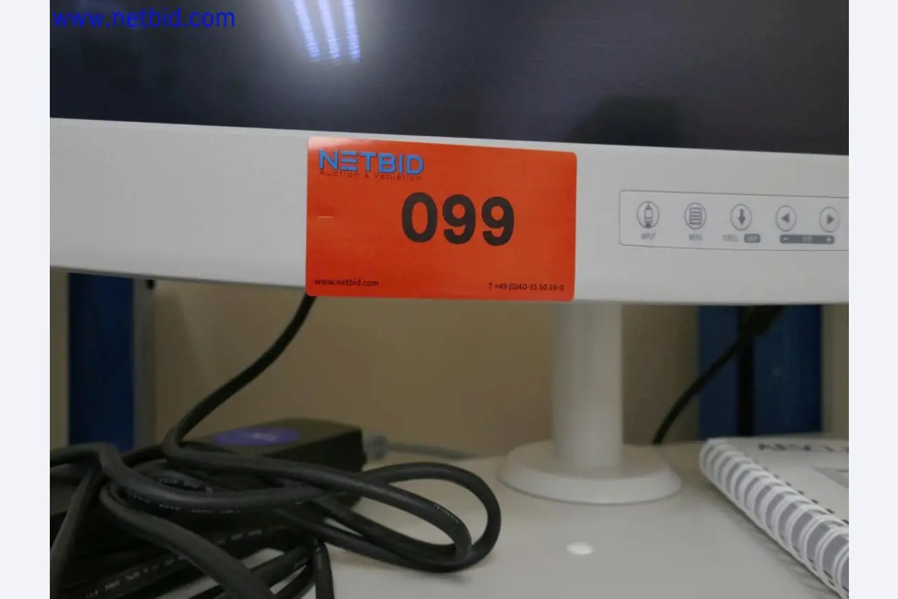 Medyczne urządzenia techniczne, wyposażenie i meble szpitalne-5