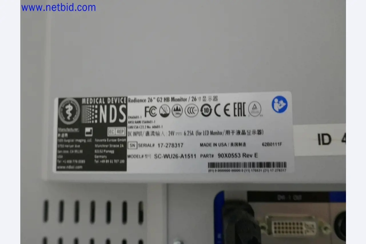 Medyczne urządzenia techniczne, wyposażenie i meble szpitalne-7