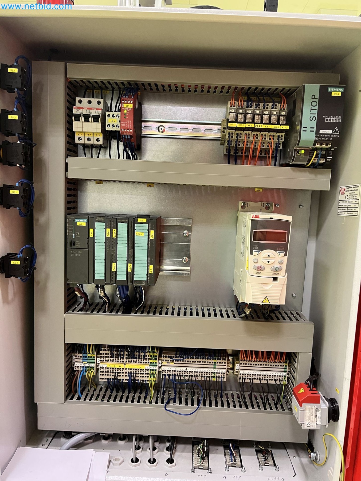 Production facilities for the manufacture of solar modules in Portugal-57