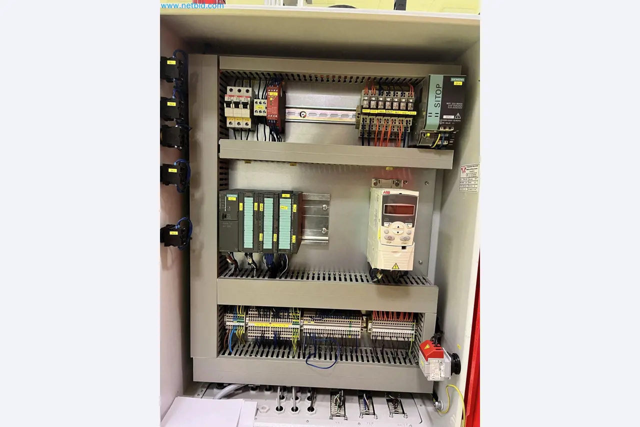 Production facilities for the manufacture of solar modules in Portugal-57