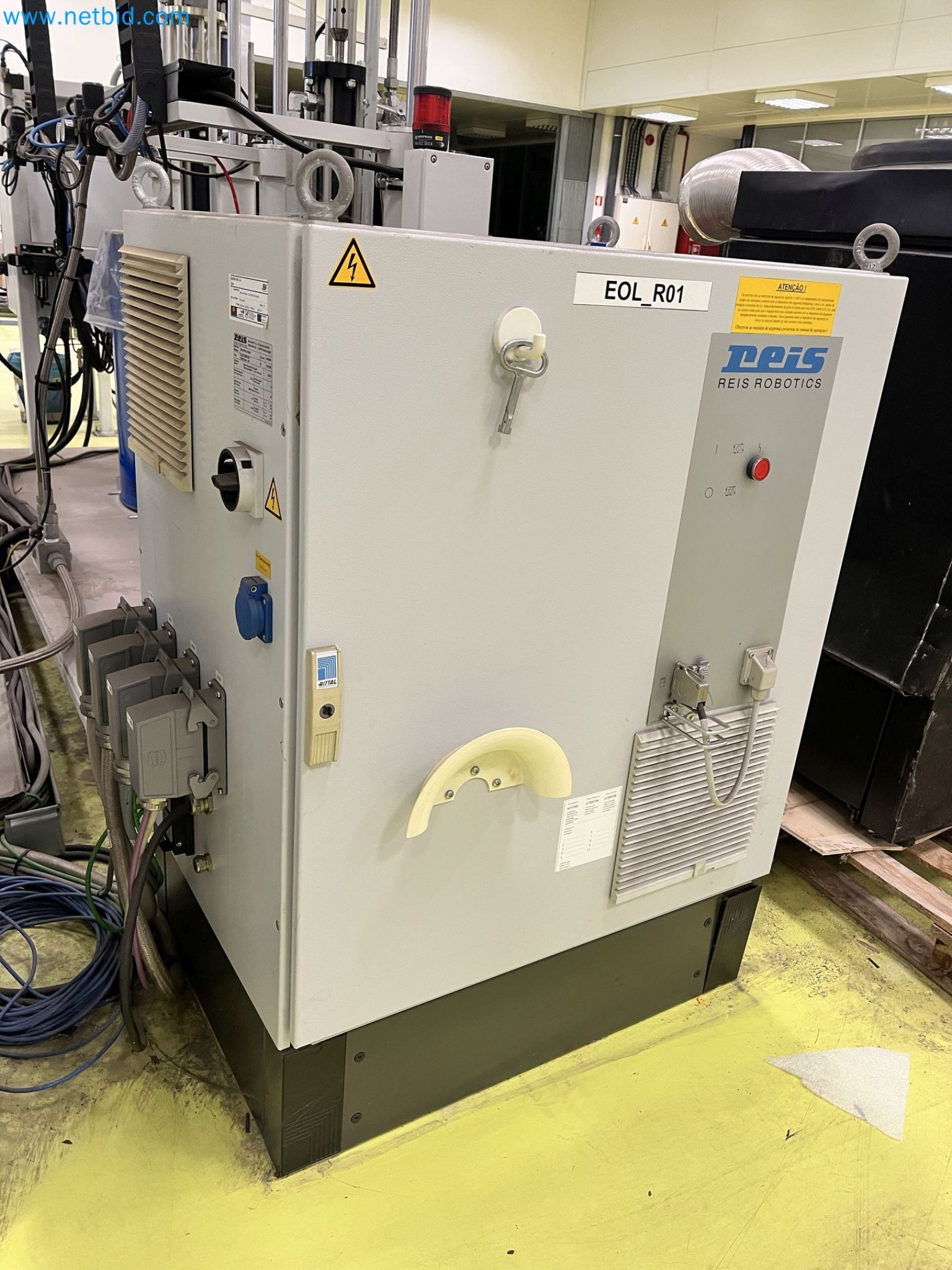 Production facilities for the manufacture of solar modules in Portugal-95