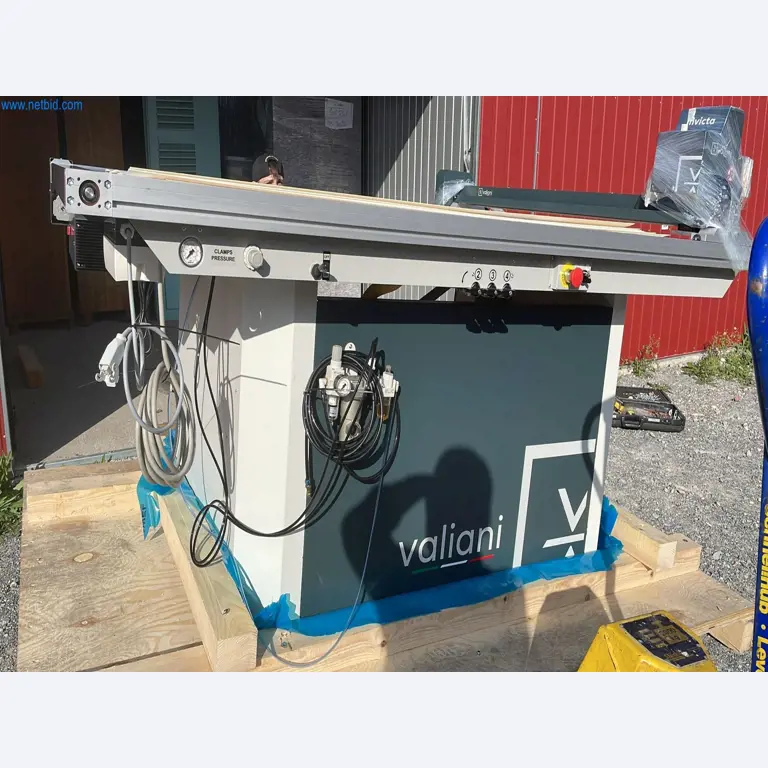 Portalowa maszyna do cięcia gumy Valiani Speed X Invicta V150-15