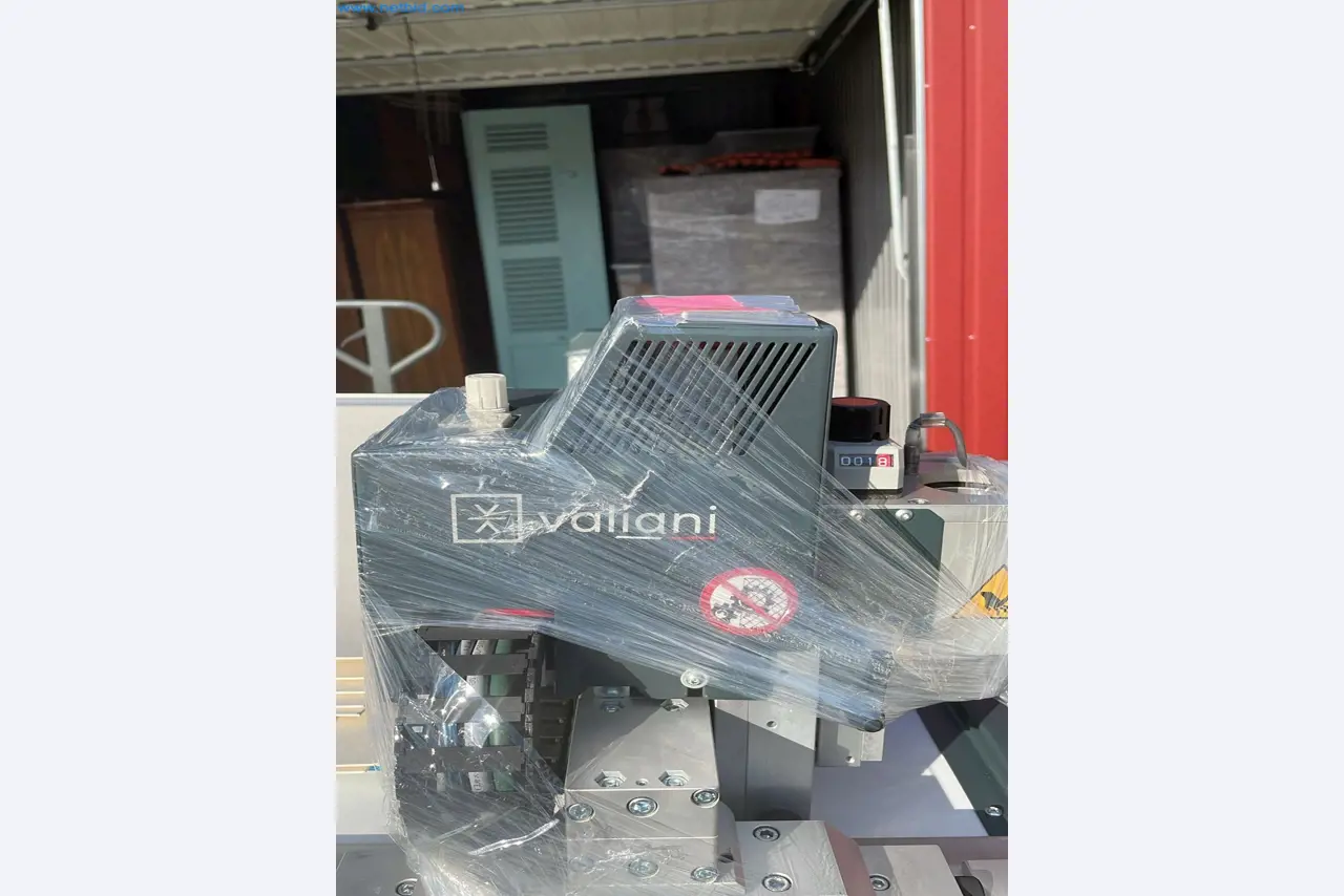 Portalowa maszyna do cięcia gumy Valiani Speed X Invicta V150-3