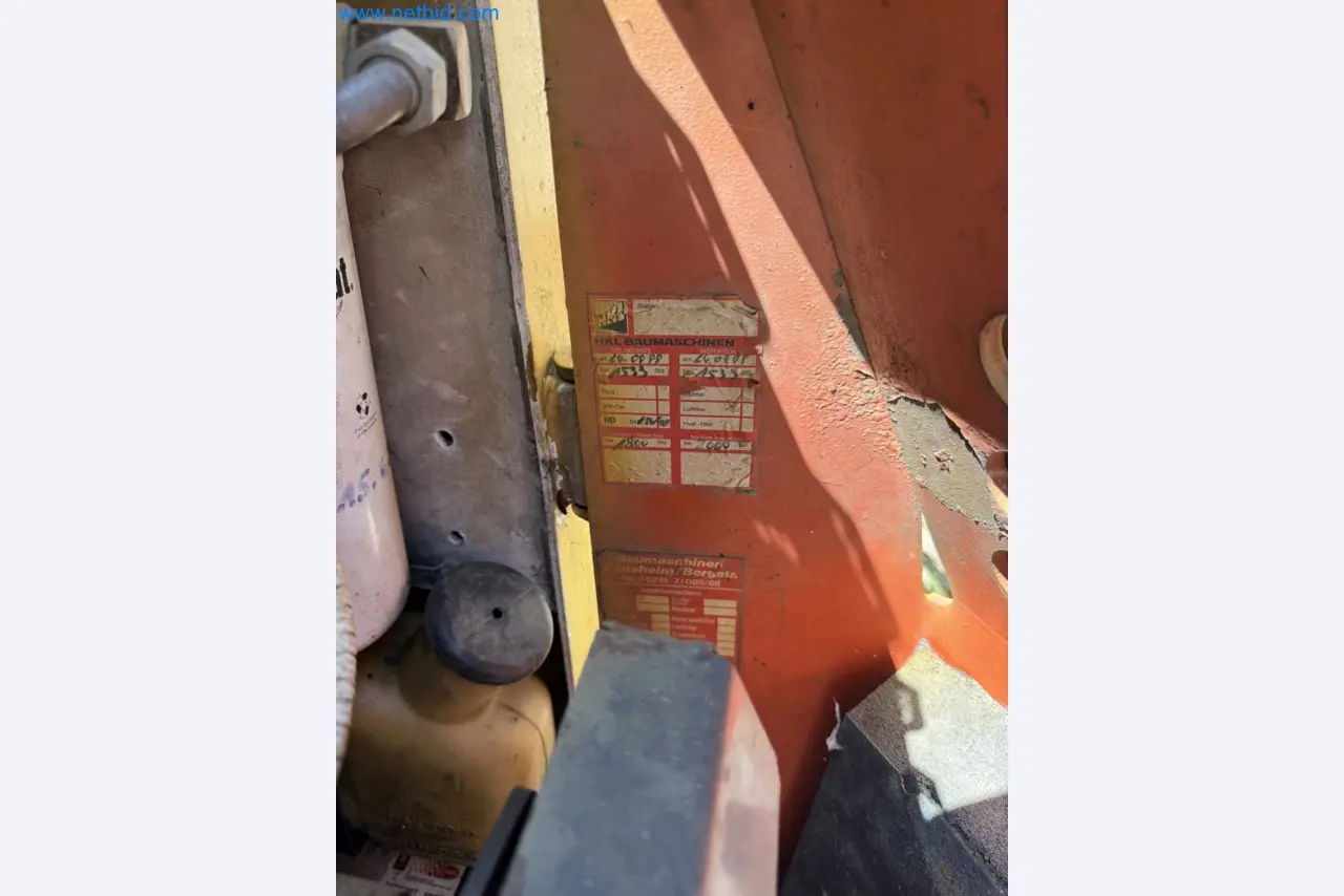 Construction Equipment and Tracked Excavators-5