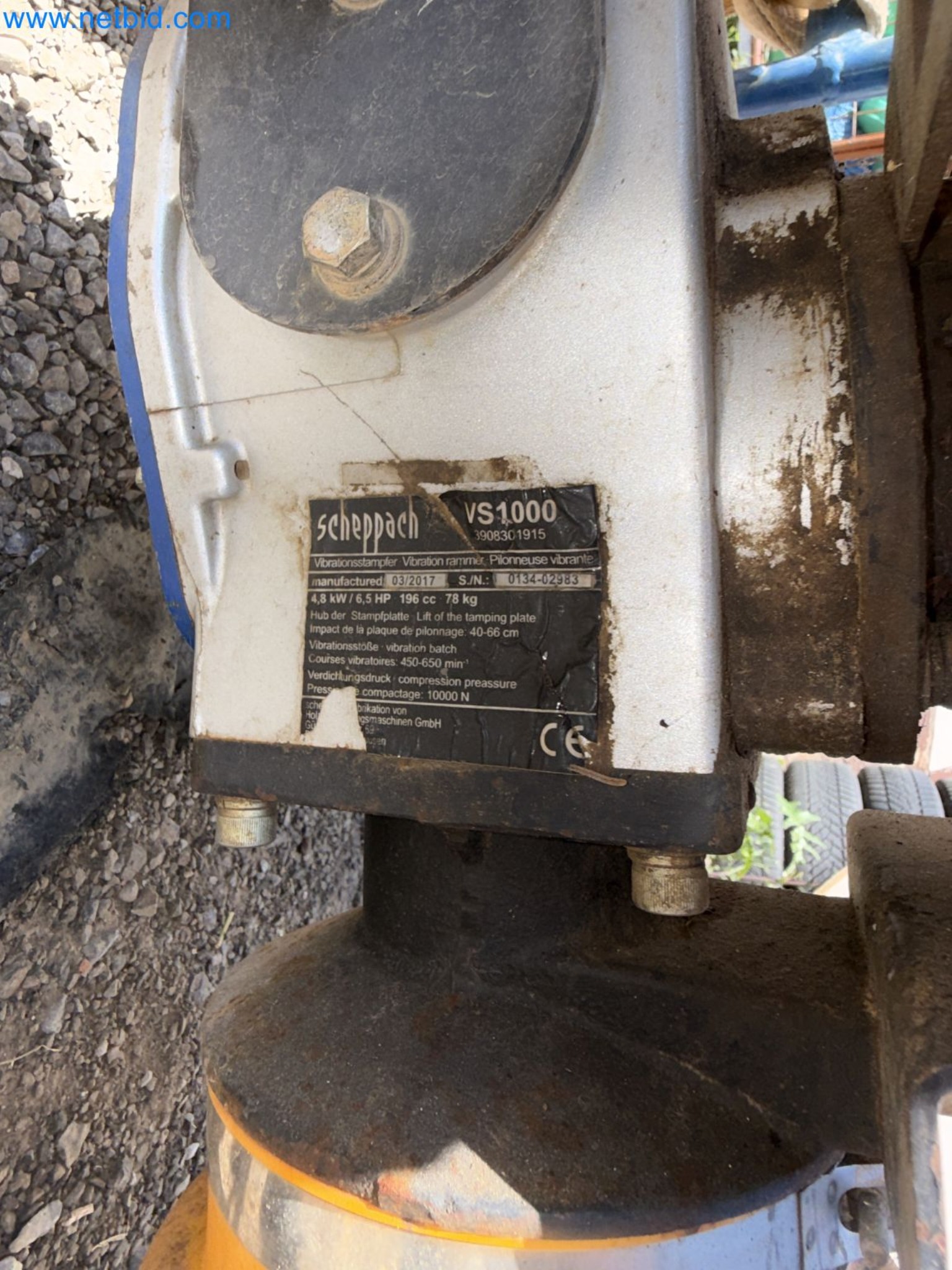 Construction Equipment and Tracked Excavators-2