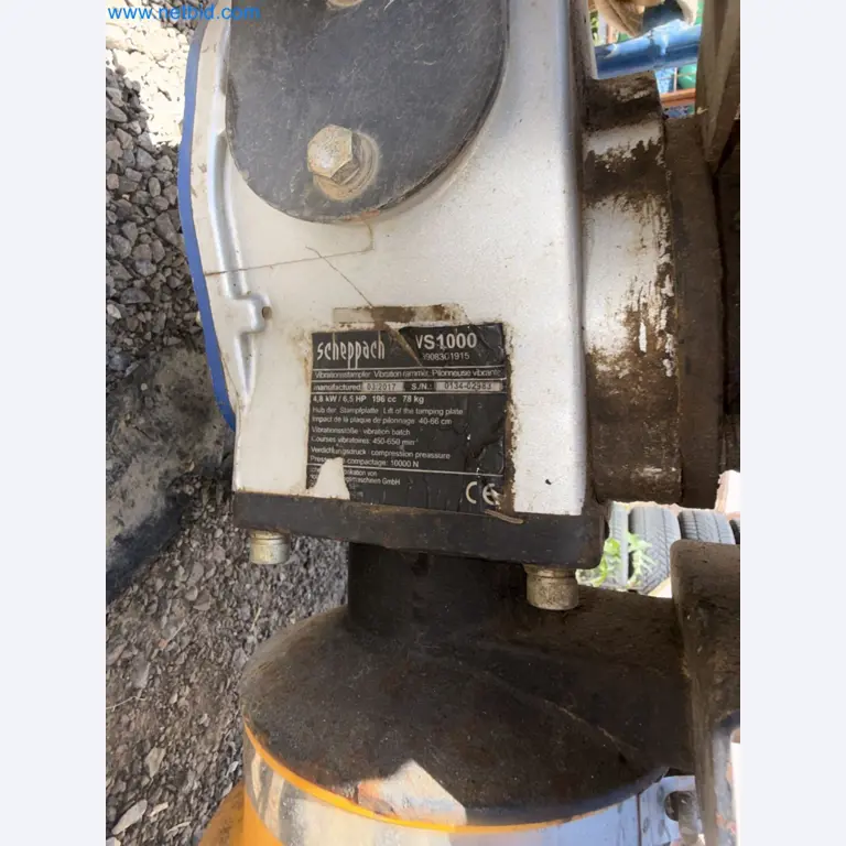 Construction Equipment and Tracked Excavators-2