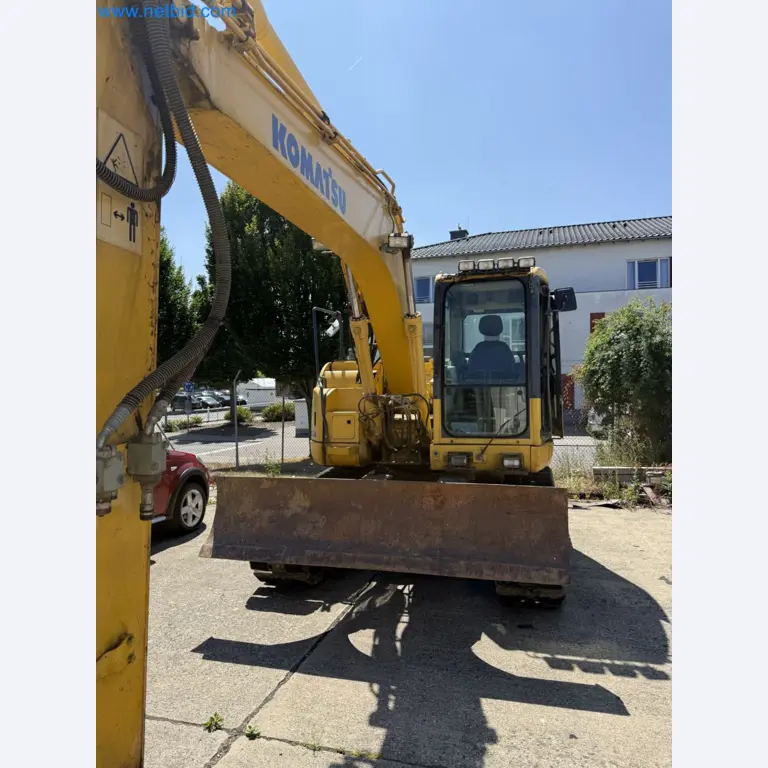 Construction Equipment and Tracked Excavators-10