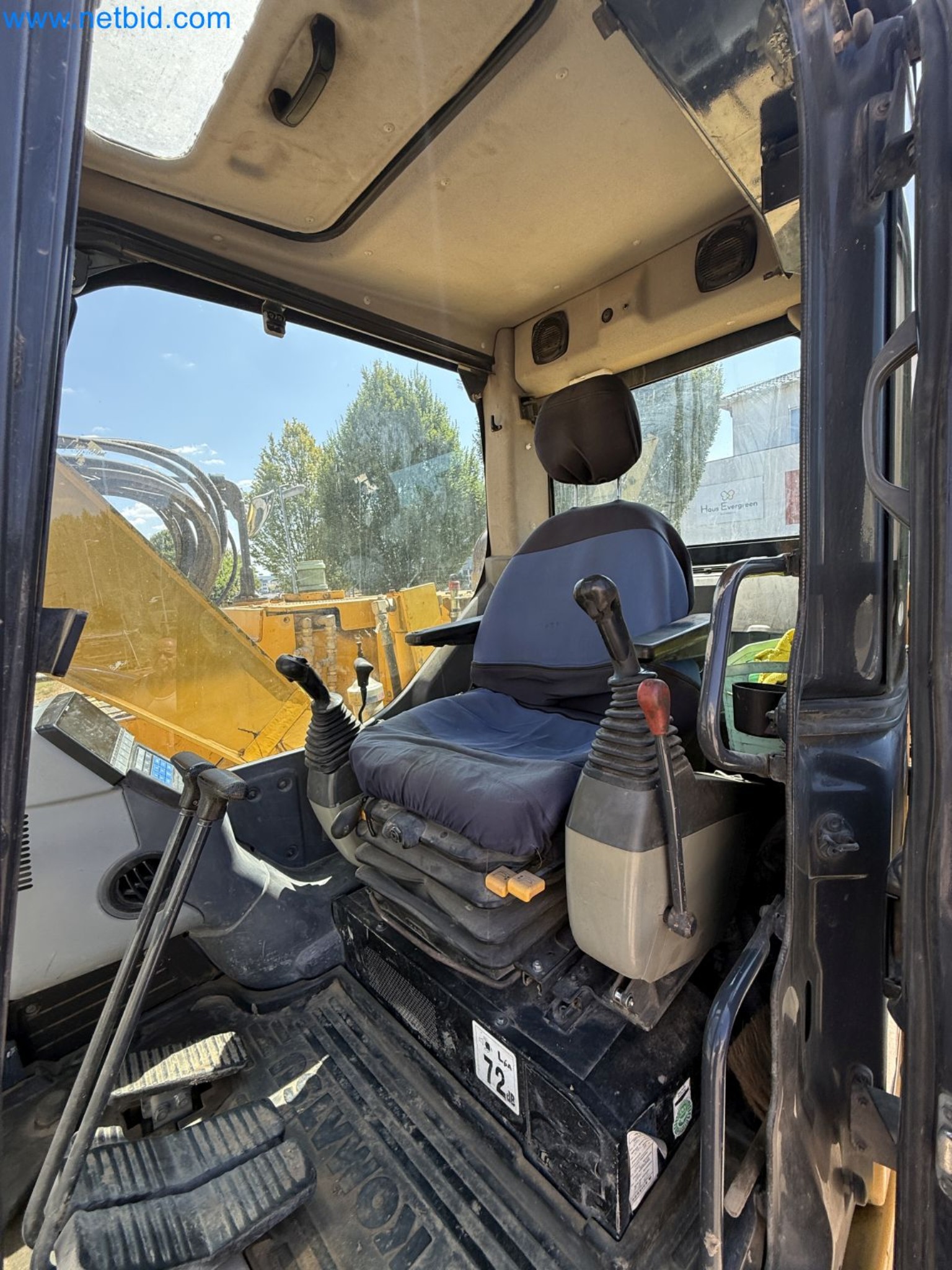 Construction Equipment and Tracked Excavators-17