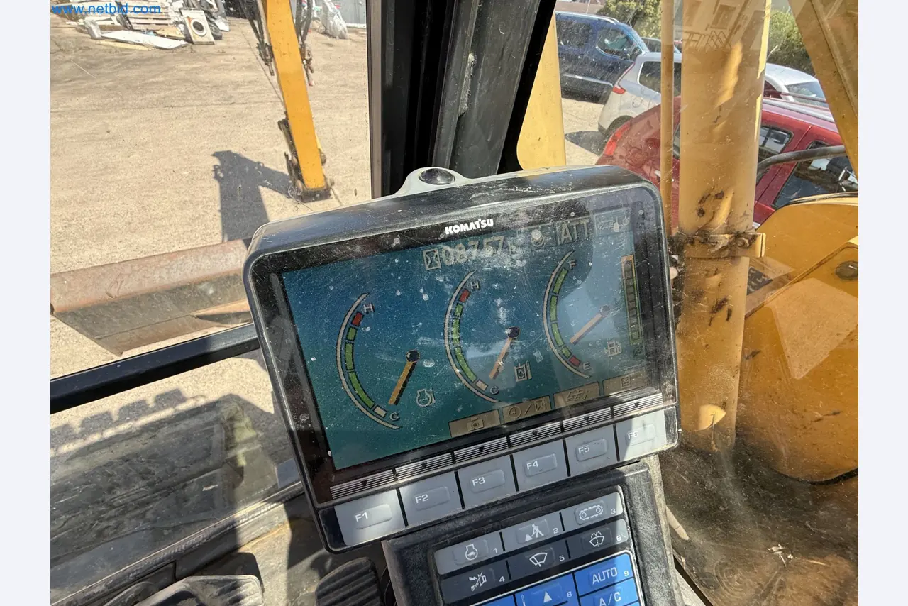 Construction Equipment and Tracked Excavators-4