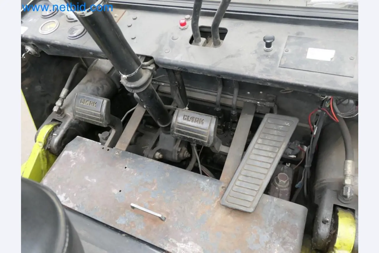 Metalworking machinery, vehicles and operating and office equipment-12