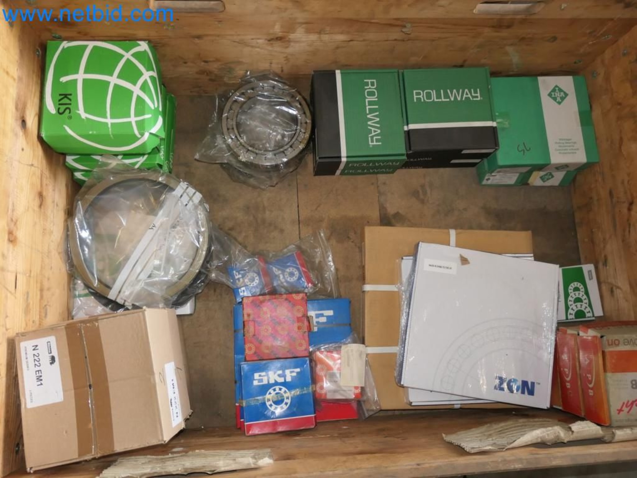 Kovozpracující stroje, vozidla a provozní a kancelářské vybavení-4