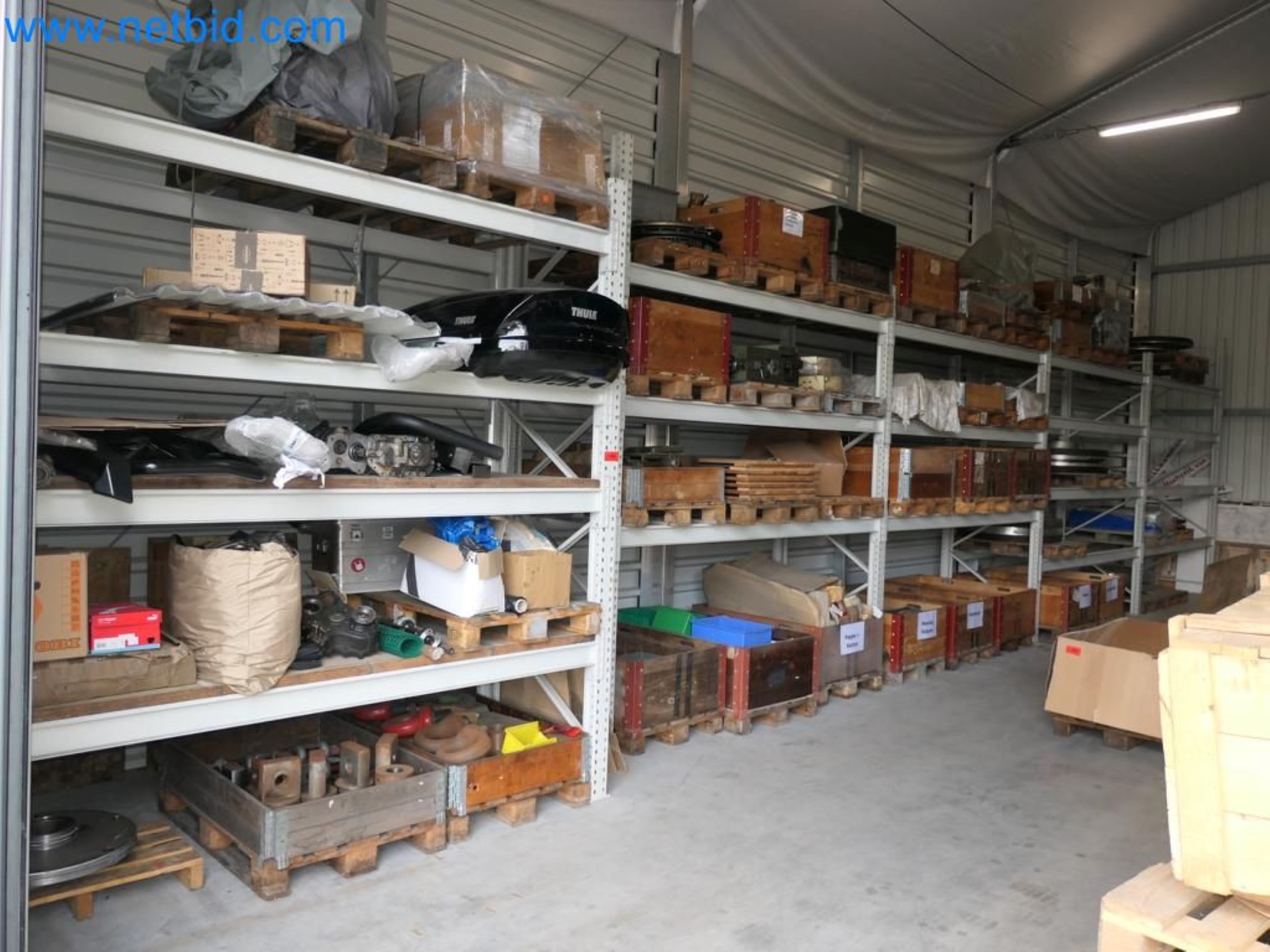 Kovozpracující stroje, vozidla a provozní a kancelářské vybavení-1