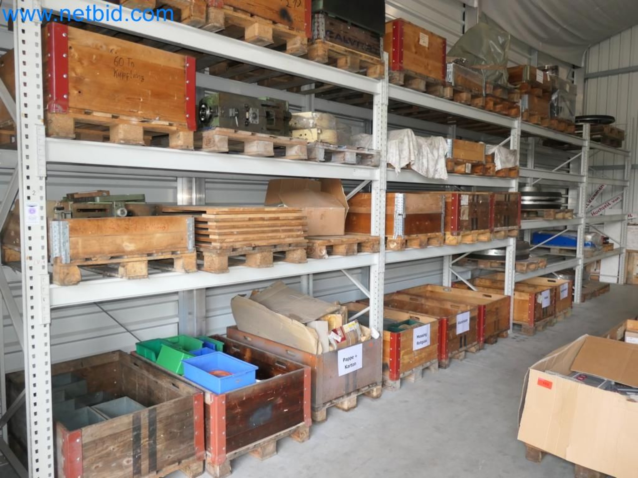 Kovozpracující stroje, vozidla a provozní a kancelářské vybavení-3