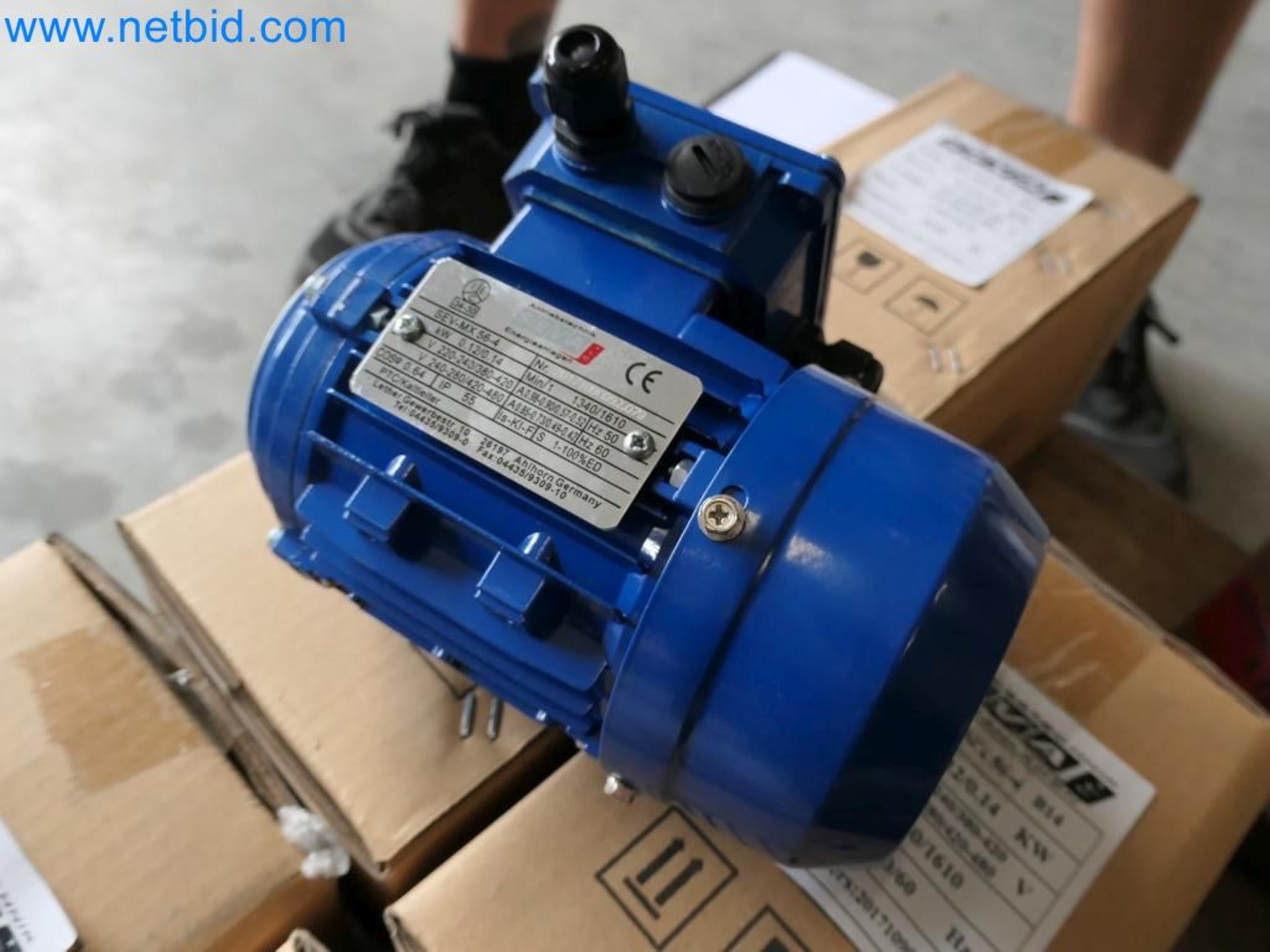 Kovozpracující stroje, vozidla a provozní a kancelářské vybavení-5