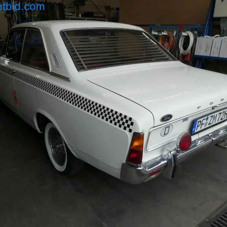 Auto Ford Taunus 17M 1700 Coupe
