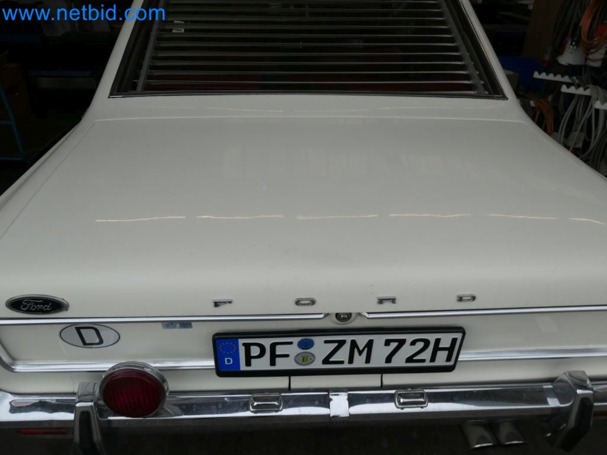 Kovozpracující stroje, vozidla a provozní a kancelářské vybavení-20