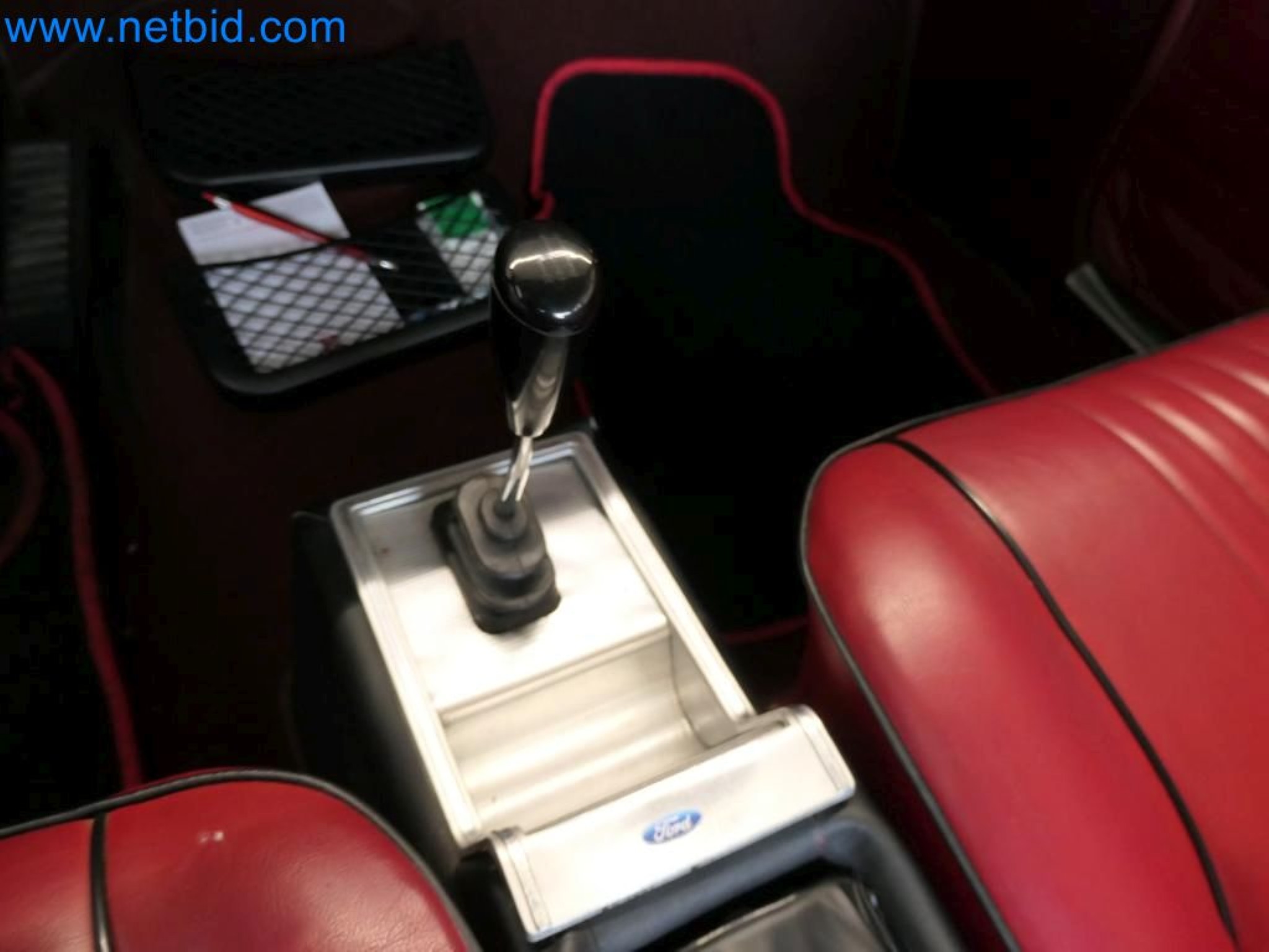 Kovozpracující stroje, vozidla a provozní a kancelářské vybavení-2