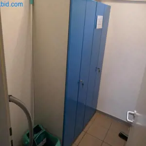 2 Plechové skříňky