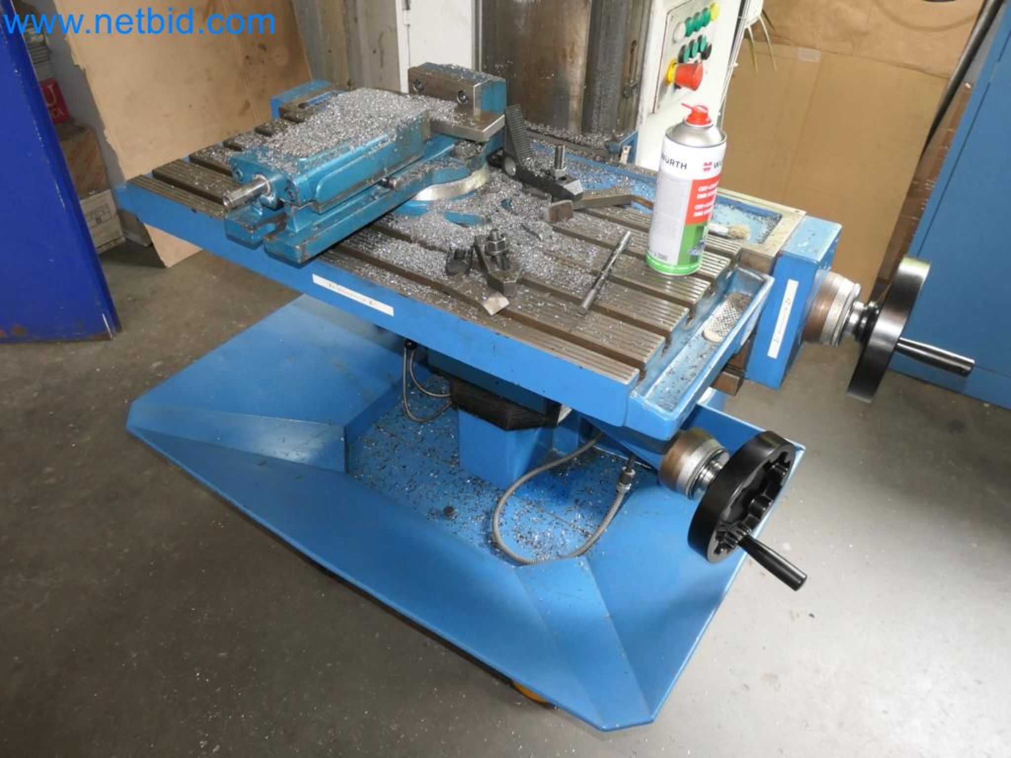 Kovozpracující stroje, vozidla a provozní a kancelářské vybavení-3