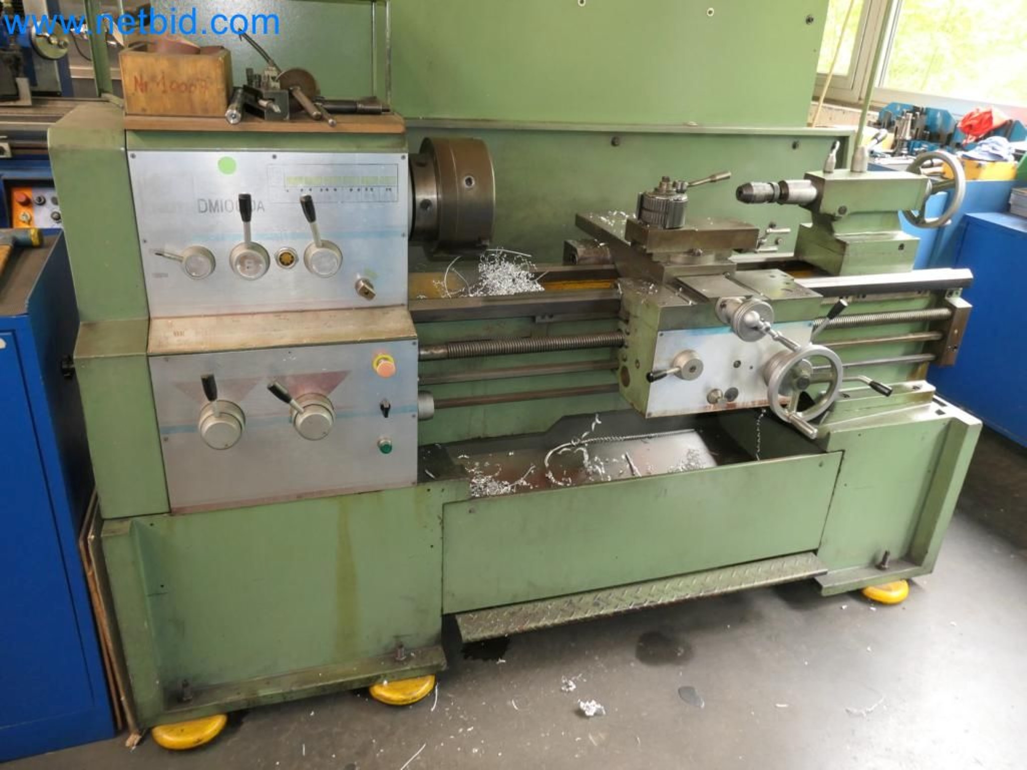 Kovozpracující stroje, vozidla a provozní a kancelářské vybavení-1