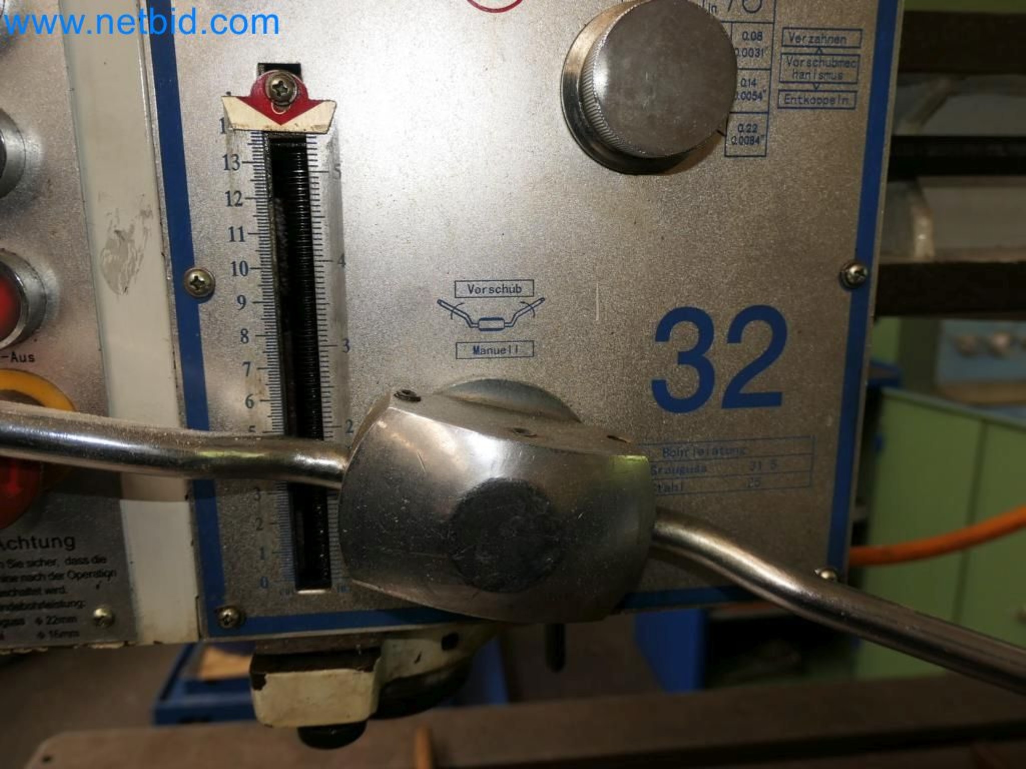 Kovozpracující stroje, vozidla a provozní a kancelářské vybavení-3