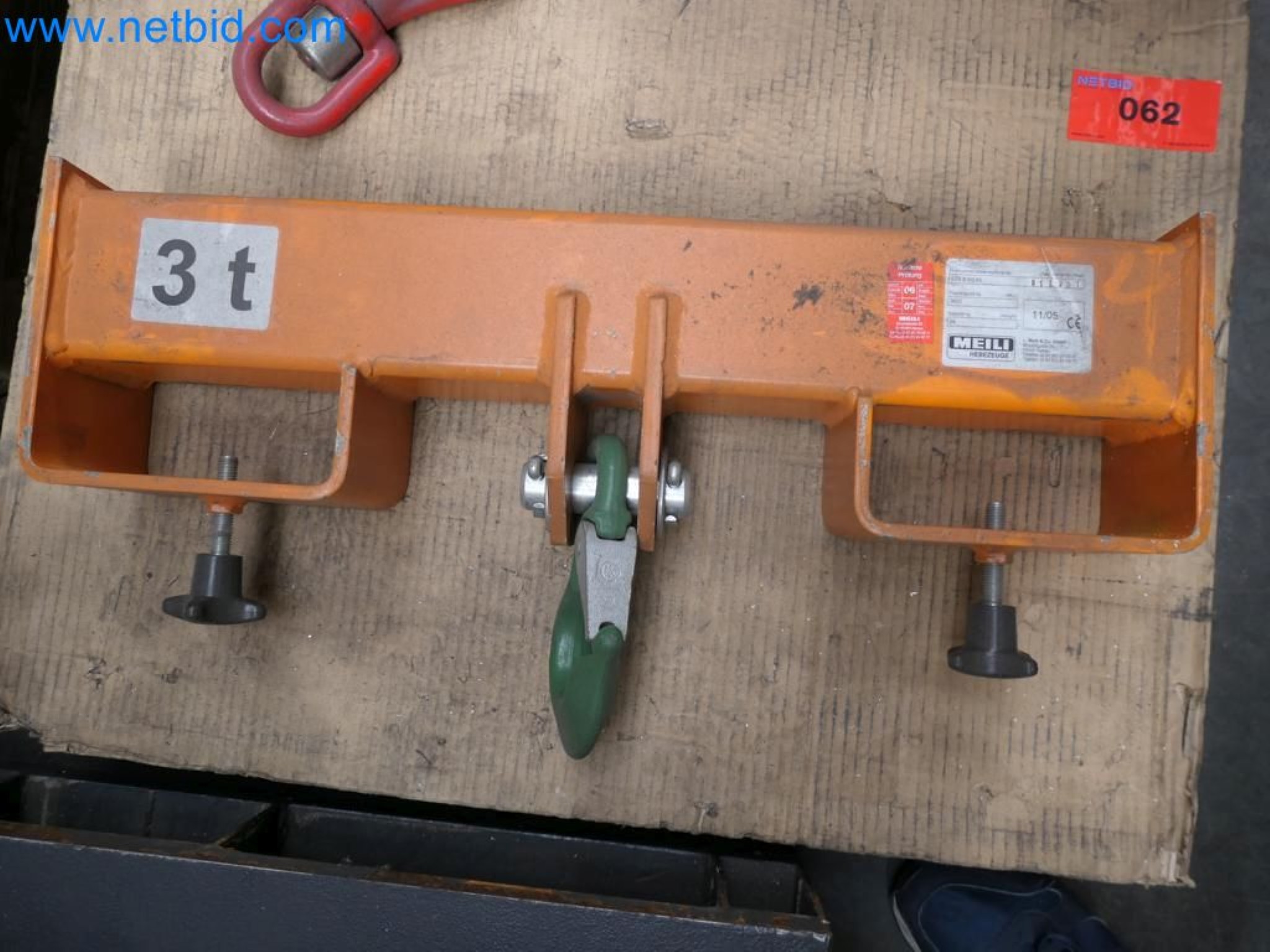 Kovozpracující stroje, vozidla a provozní a kancelářské vybavení-1