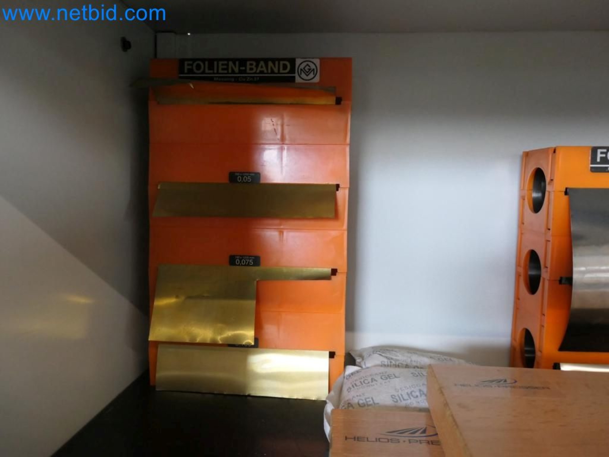 Kovozpracující stroje, vozidla a provozní a kancelářské vybavení-1