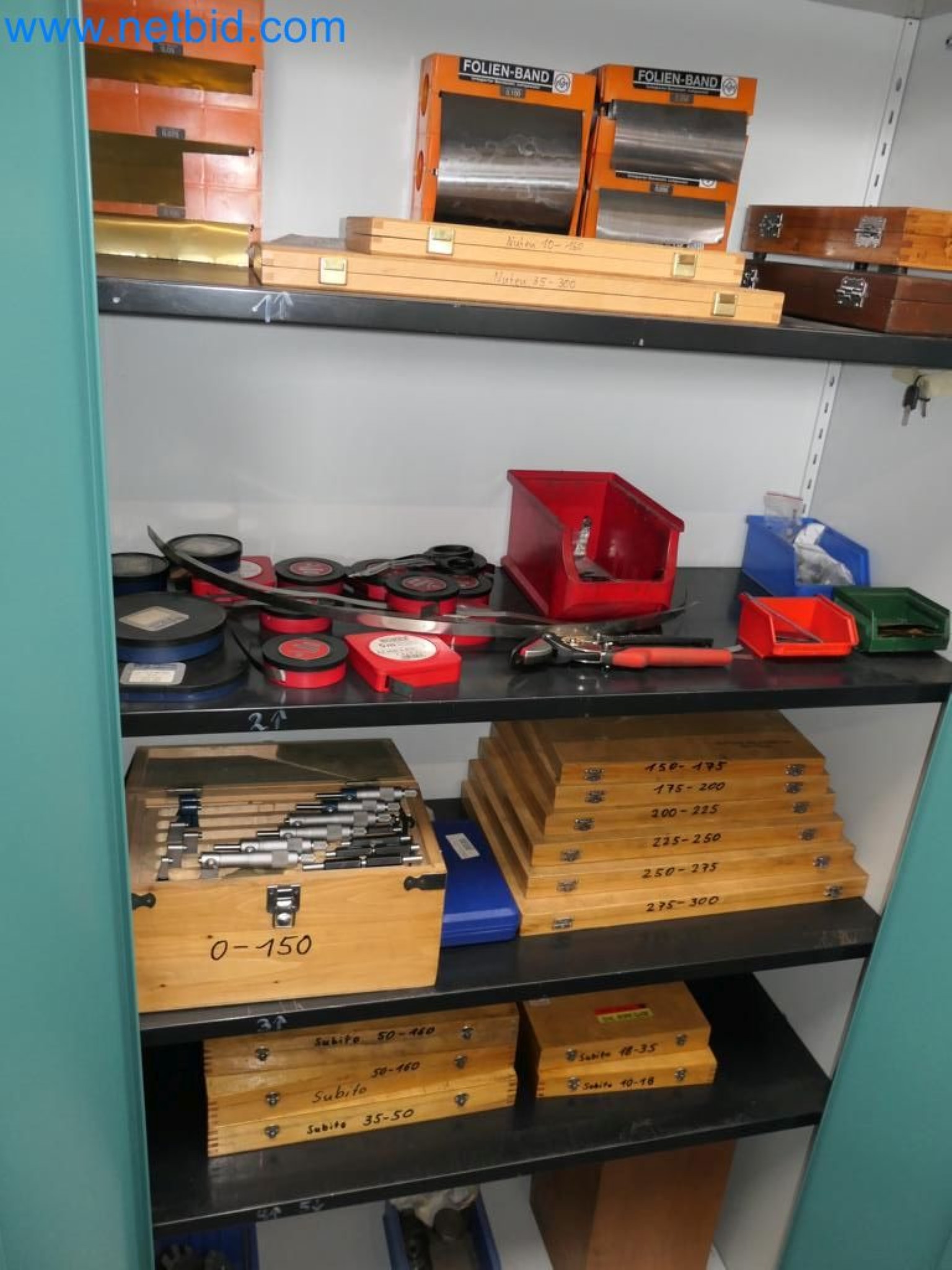 Kovozpracující stroje, vozidla a provozní a kancelářské vybavení-4